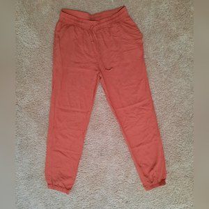 Uniqlo lightweight jogger Pants